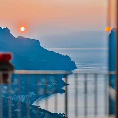 Casa Chiarina Breathtaking Sea View 別荘 ラヴェッロ