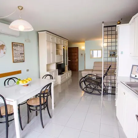 Casa Chiarina Breathtaking Sea View Vakantiehuis